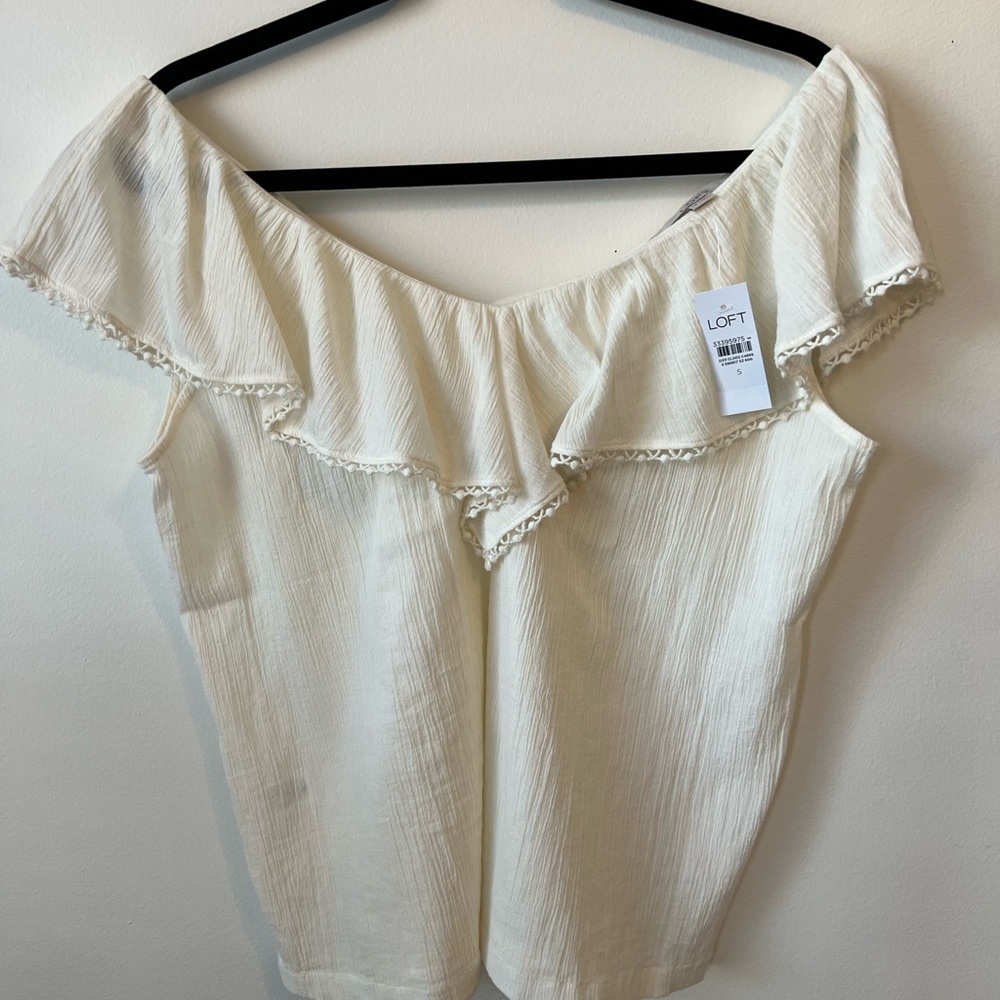 Loft Top. Size S. NWT.